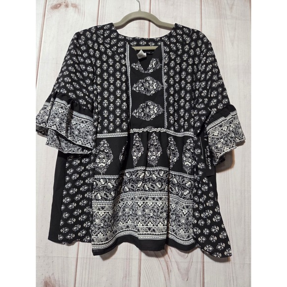 Une Ame Tops - Une Ame Womens Black White Patterned Bell Sleeve Blouse XL NWT Boho Whimsigoth